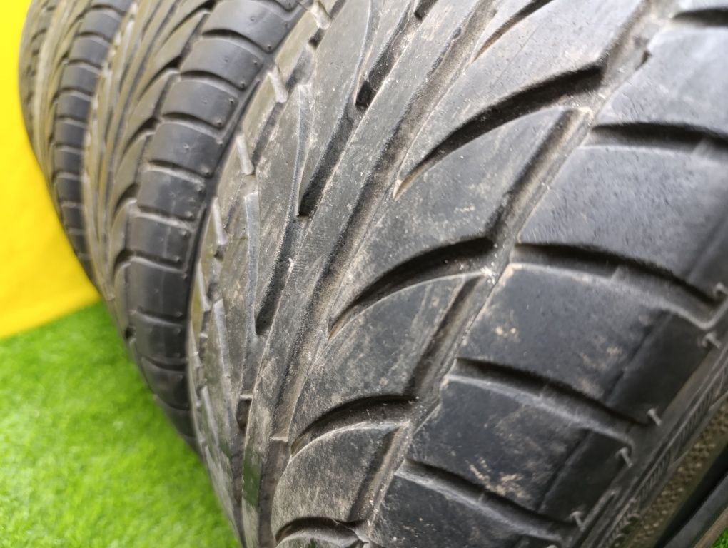 Шины 215/40 ZR18 Achilles комплект.
