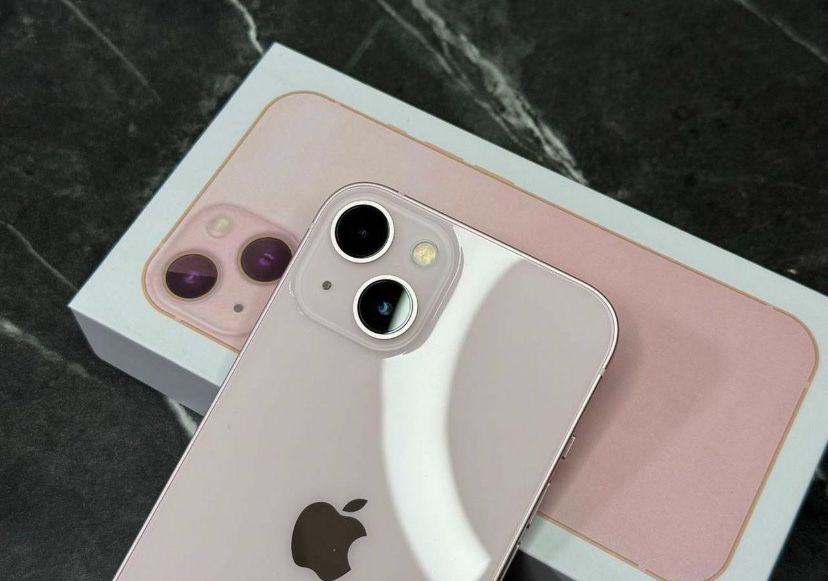 iPhone 13 с гарантией