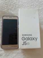 Samsung J5 с зарядкой