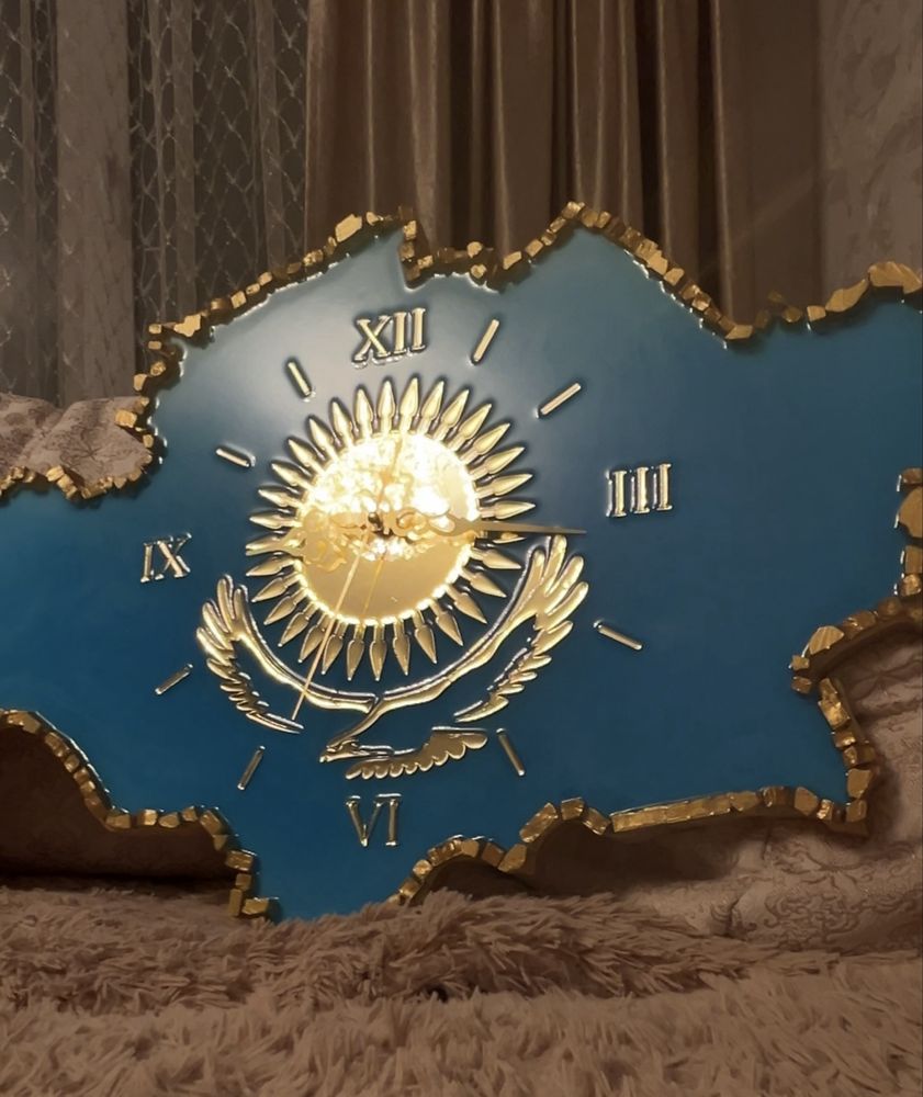 Часы «Казахстан»