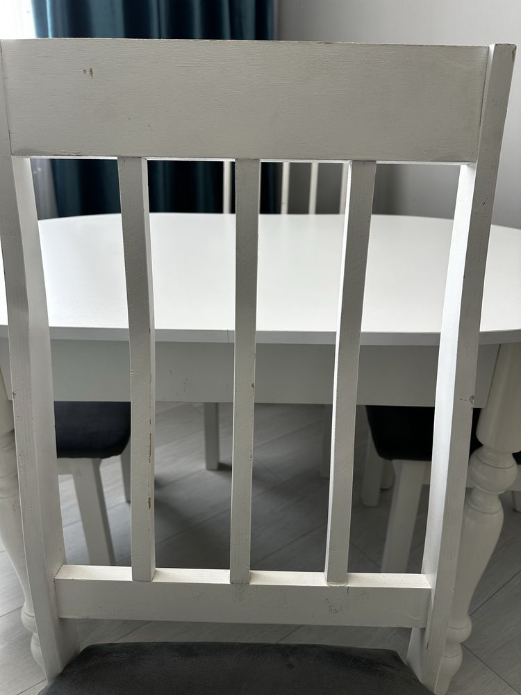 Продам стол и 4 стула