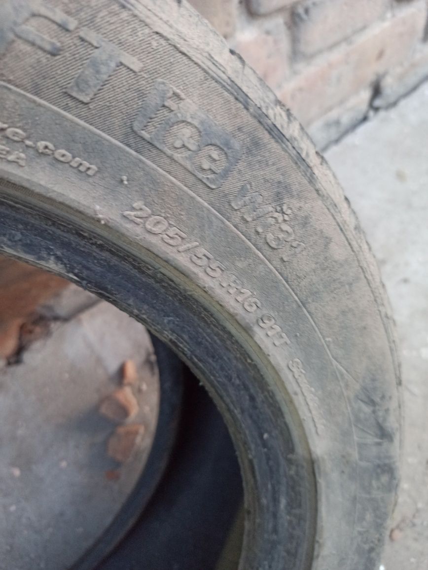 Продам зимние шины на 16.