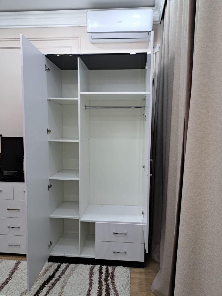 продам шкаф и комод в хорошем состоянии!
