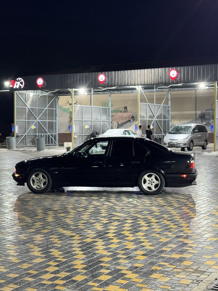 Продам диски BMW e34
