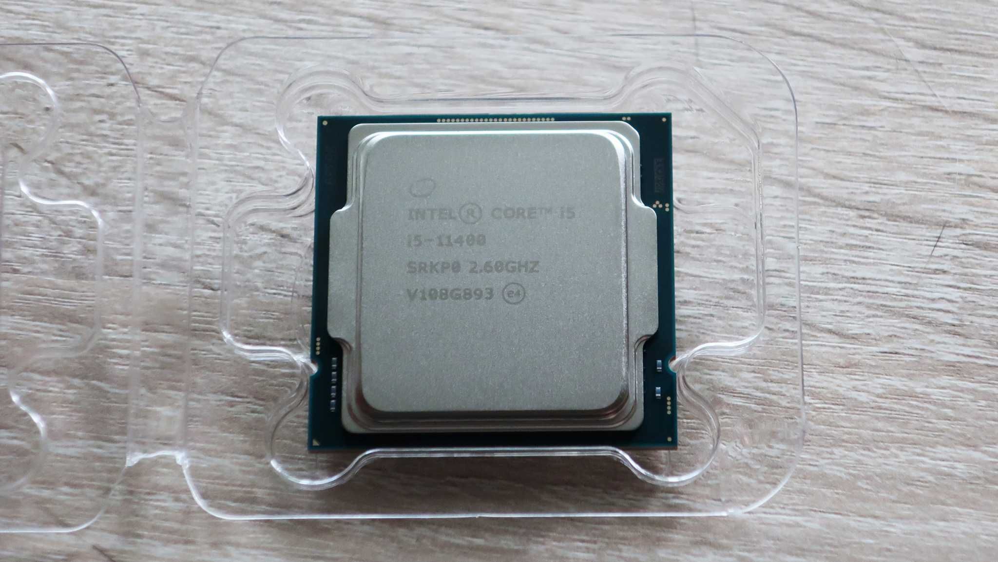 i5 11400 ( Intel UHD Graphics 730 )