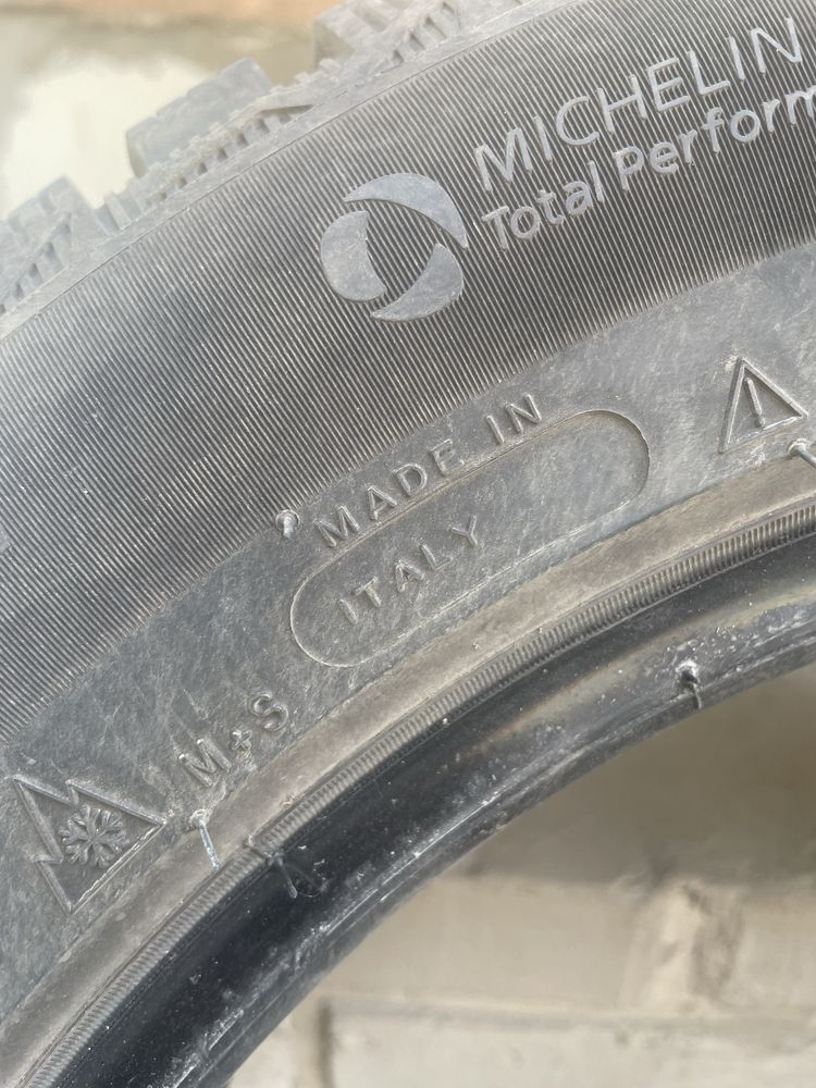 205/55/16 MICHELIN зимняя резина