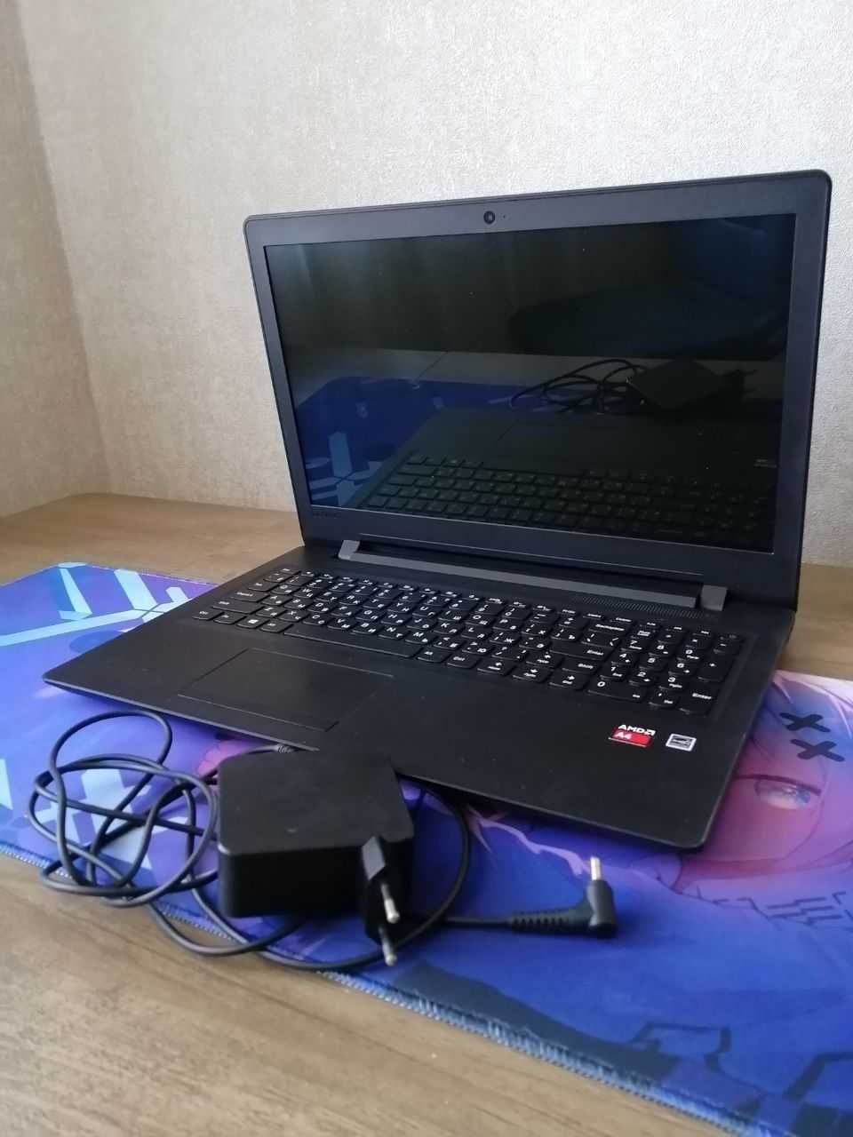 Ноутбук Lenovo IdeaPad, в хорошем состояний для учебы и офиса