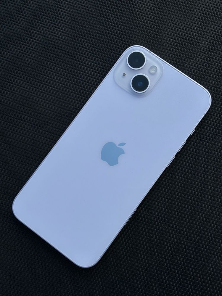 Продам Iphone 14