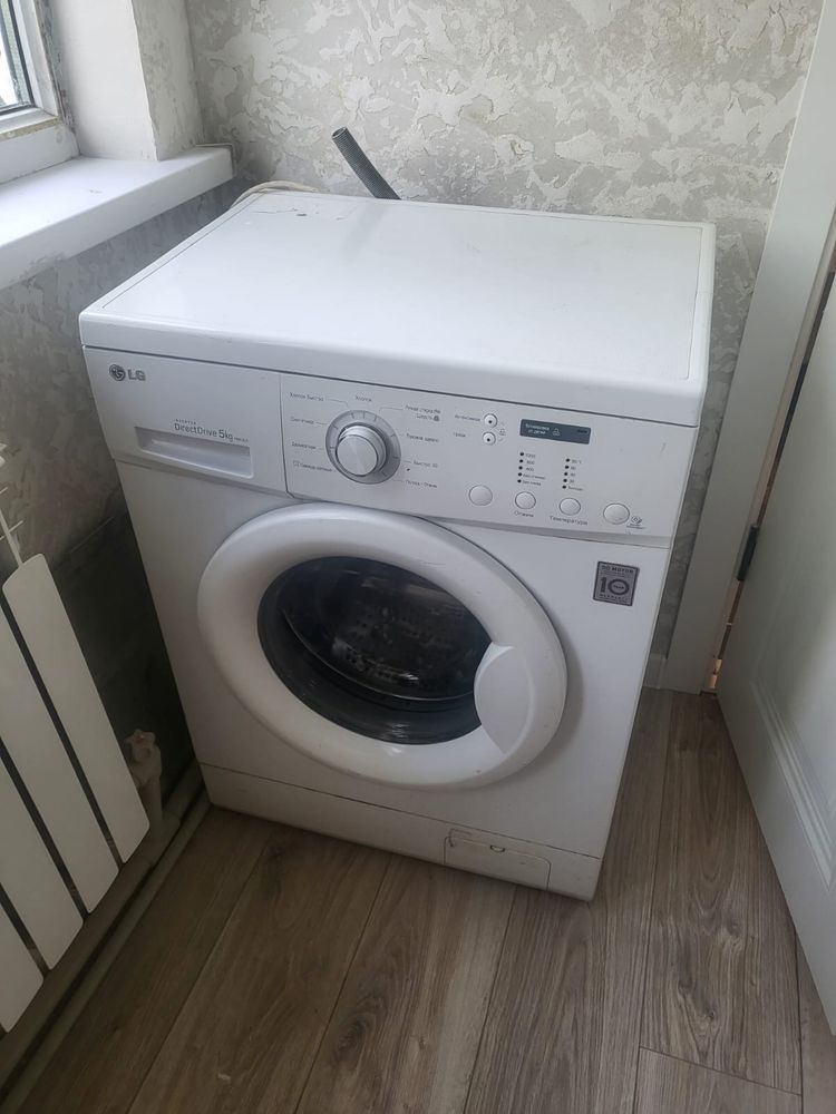 СРОЧНО продам стиральную машину, сломана