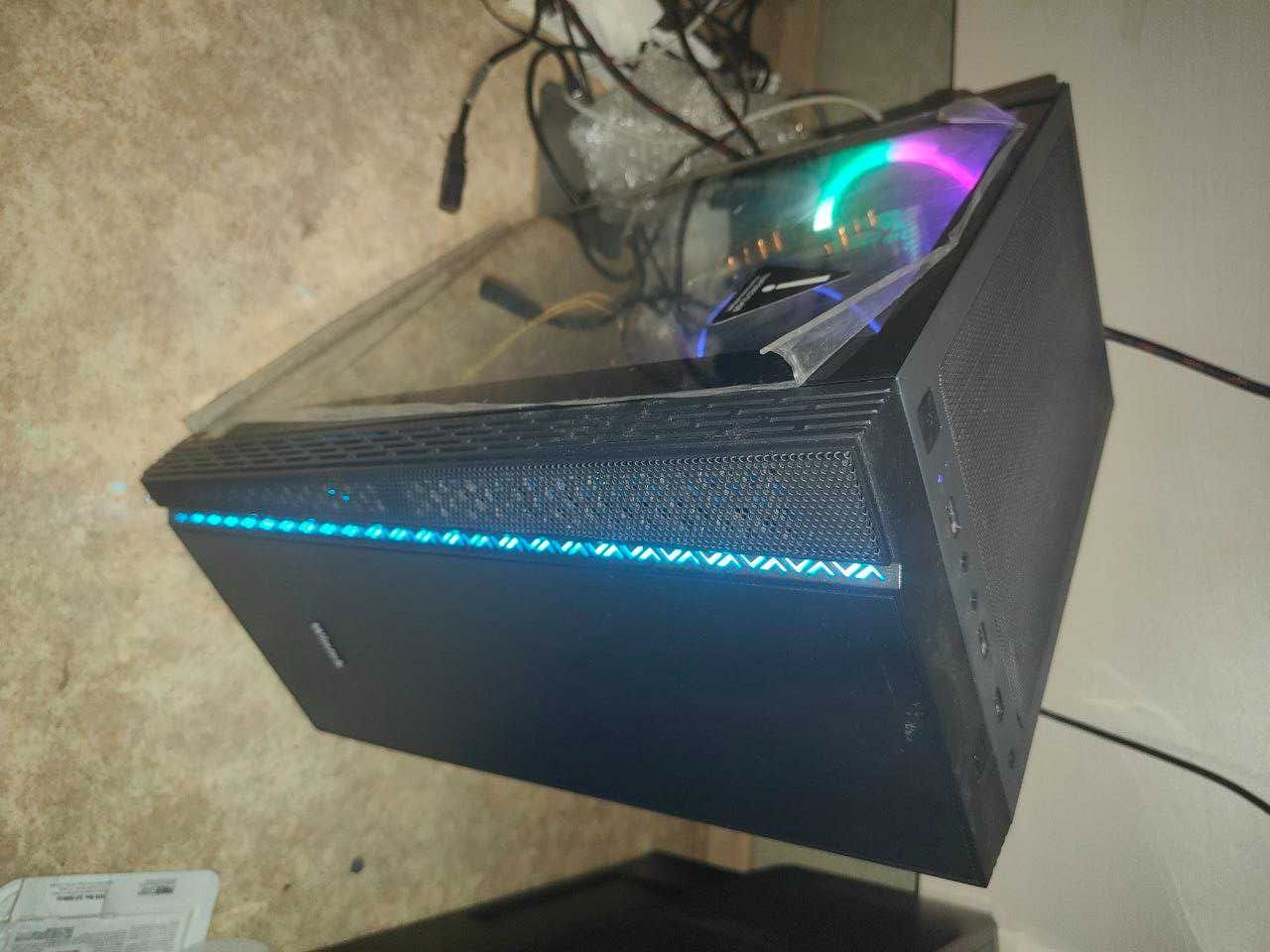плата: топовая материнка asus MAXIMUS VIII HERO
ЦПУ: i7 6700 KF