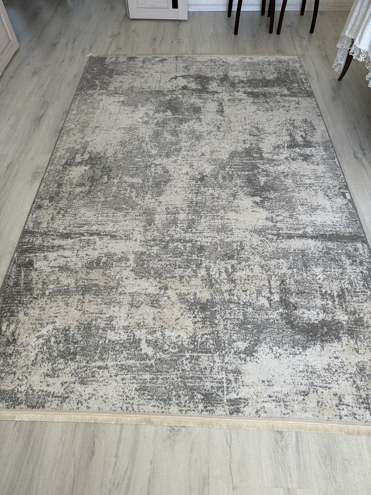 Продам ковер 200*300