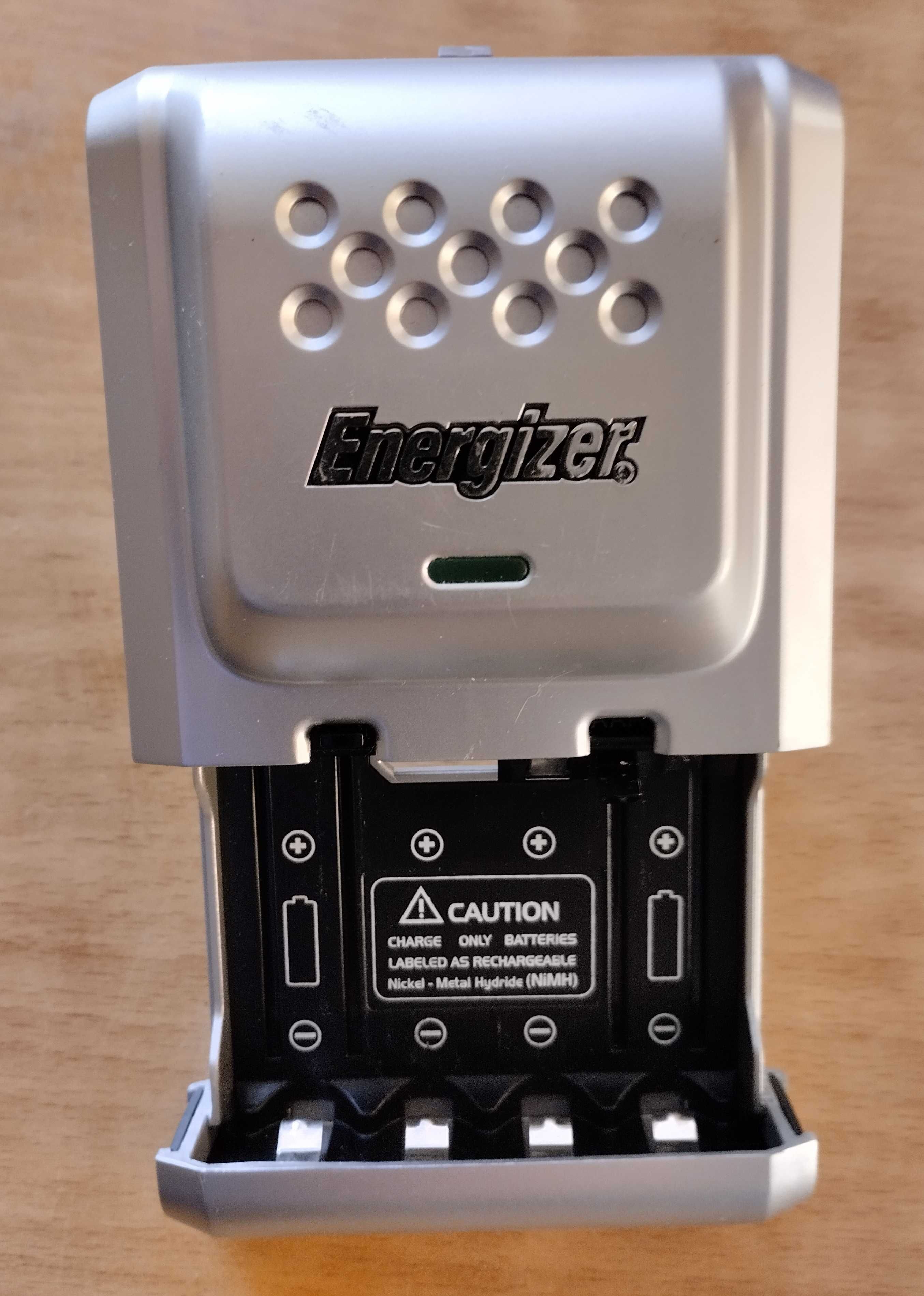 Зарядное устройство Energizer CHDC