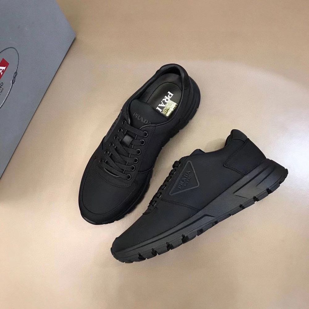 Кроссовки _prada_