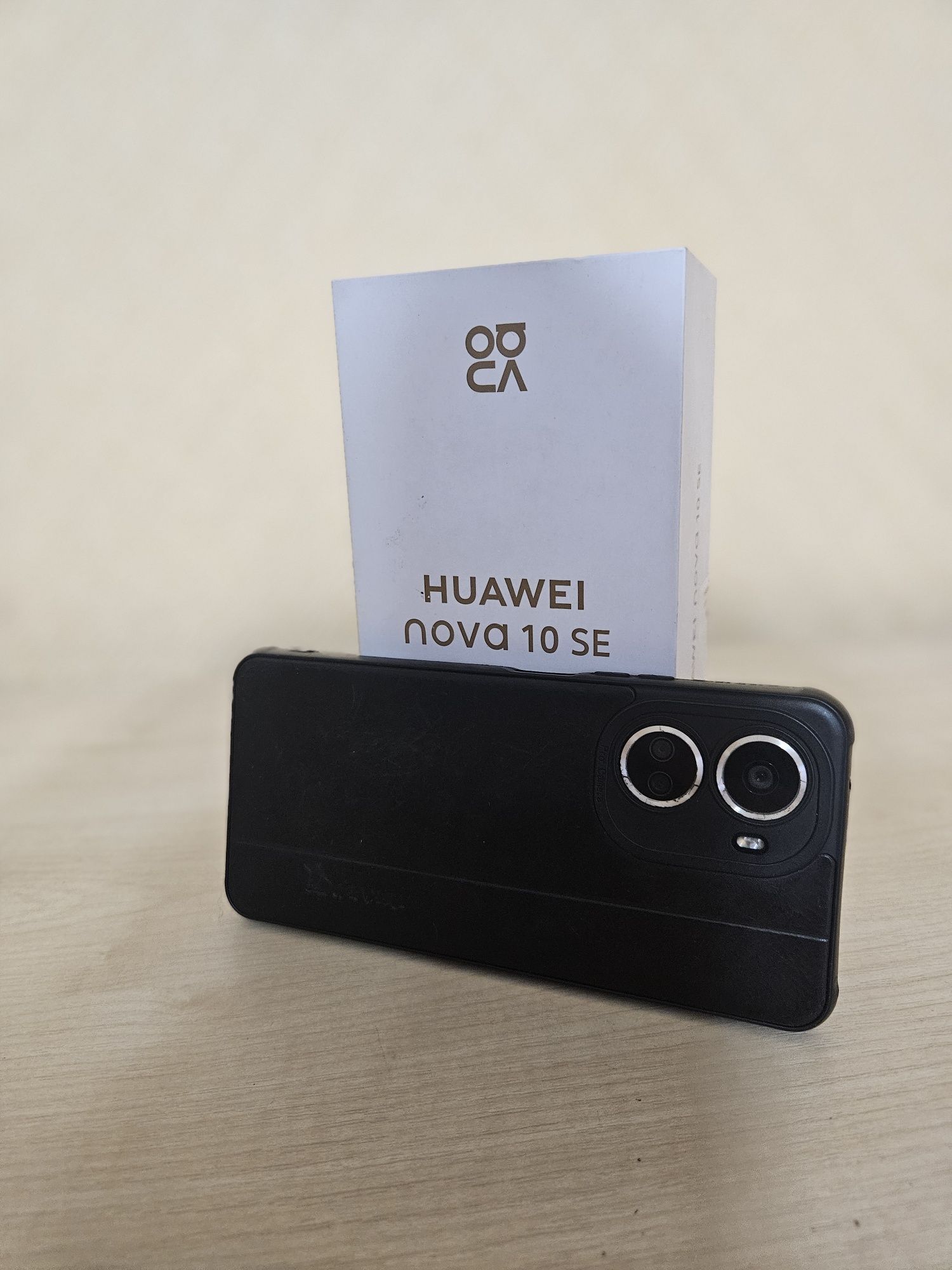 Телефон Huawei ..