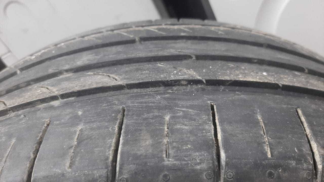 Продам авто шины в отличном состоянии