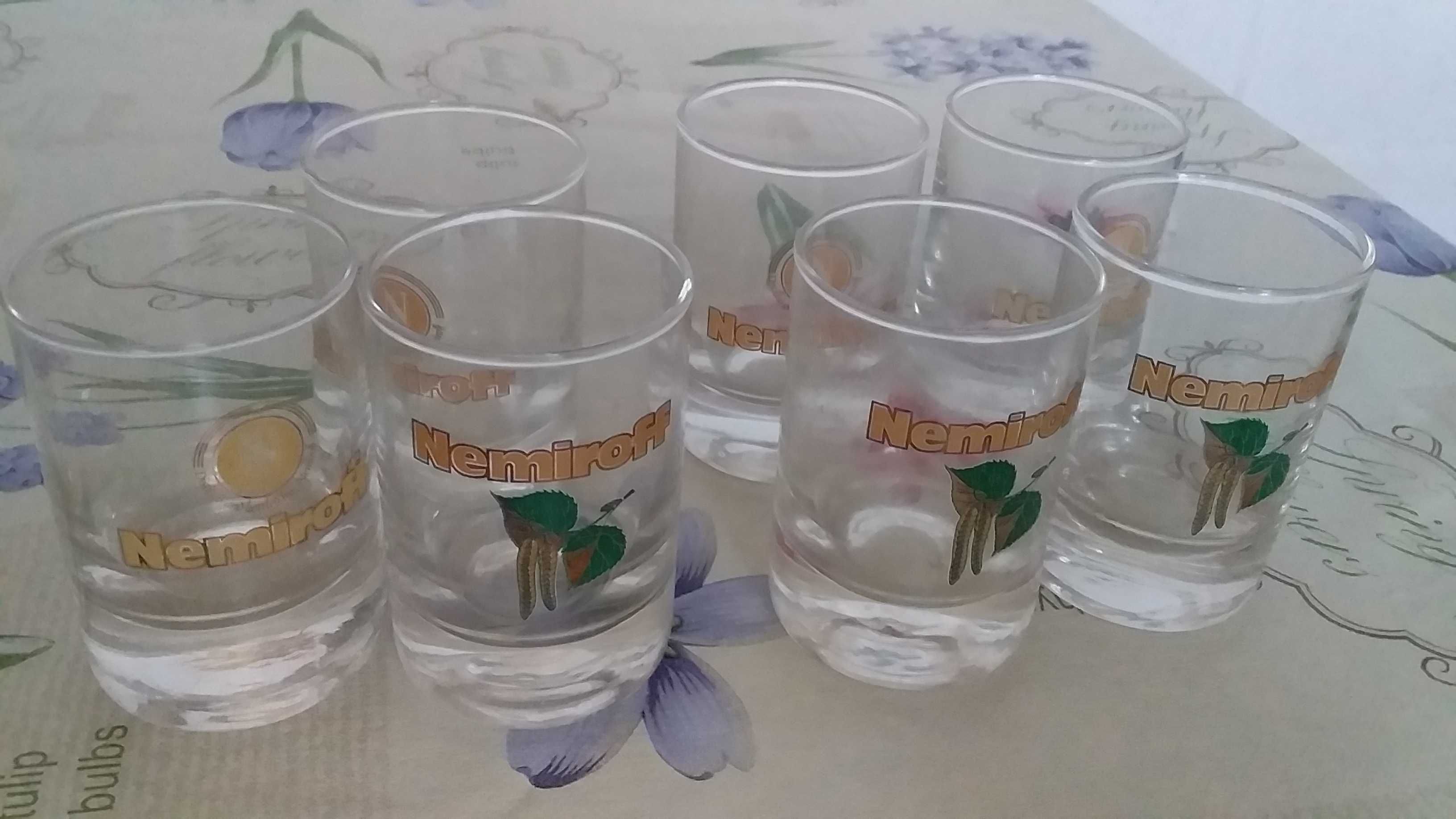 Стаканы стопочки