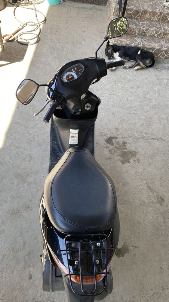 Suzuki Address V50, 50 куб, японский мопед
