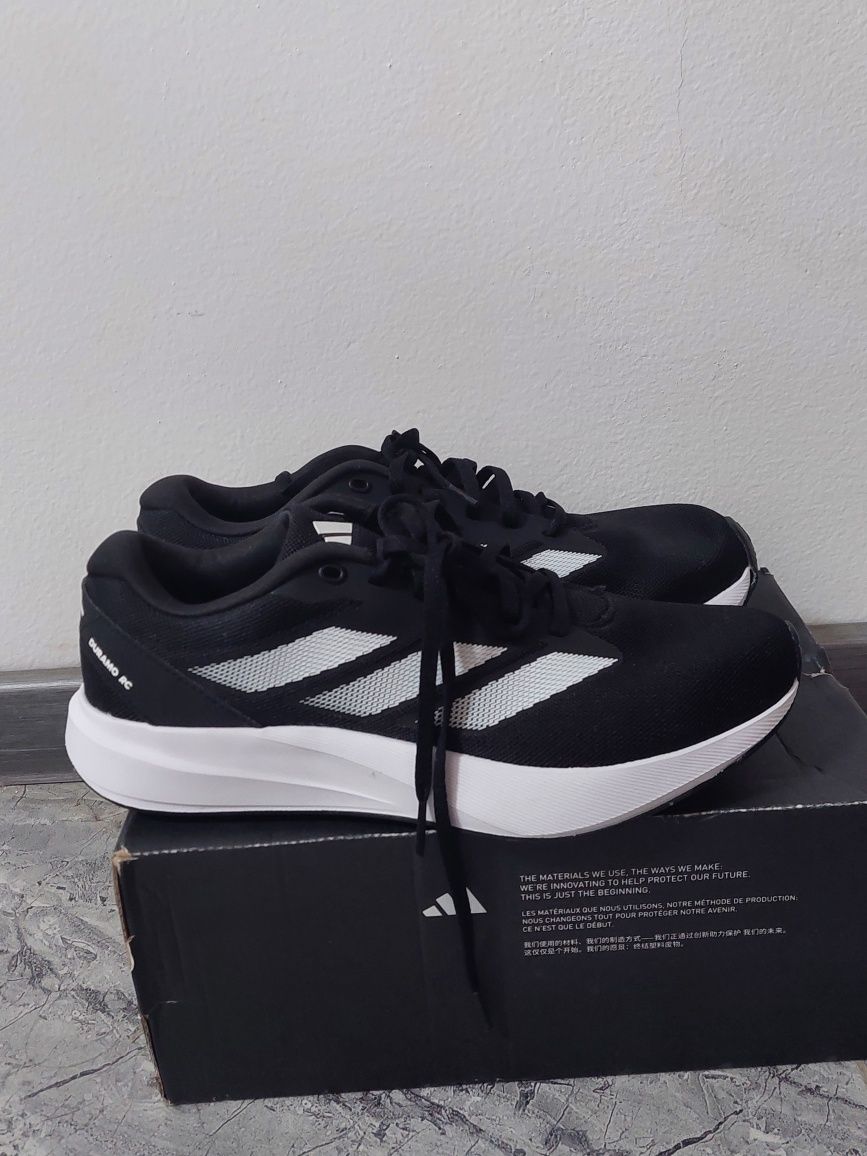 Новые кроссовки Adidas Duramo RC W — 41 размер (RU)
Цена: 32 000 ₸

Пр