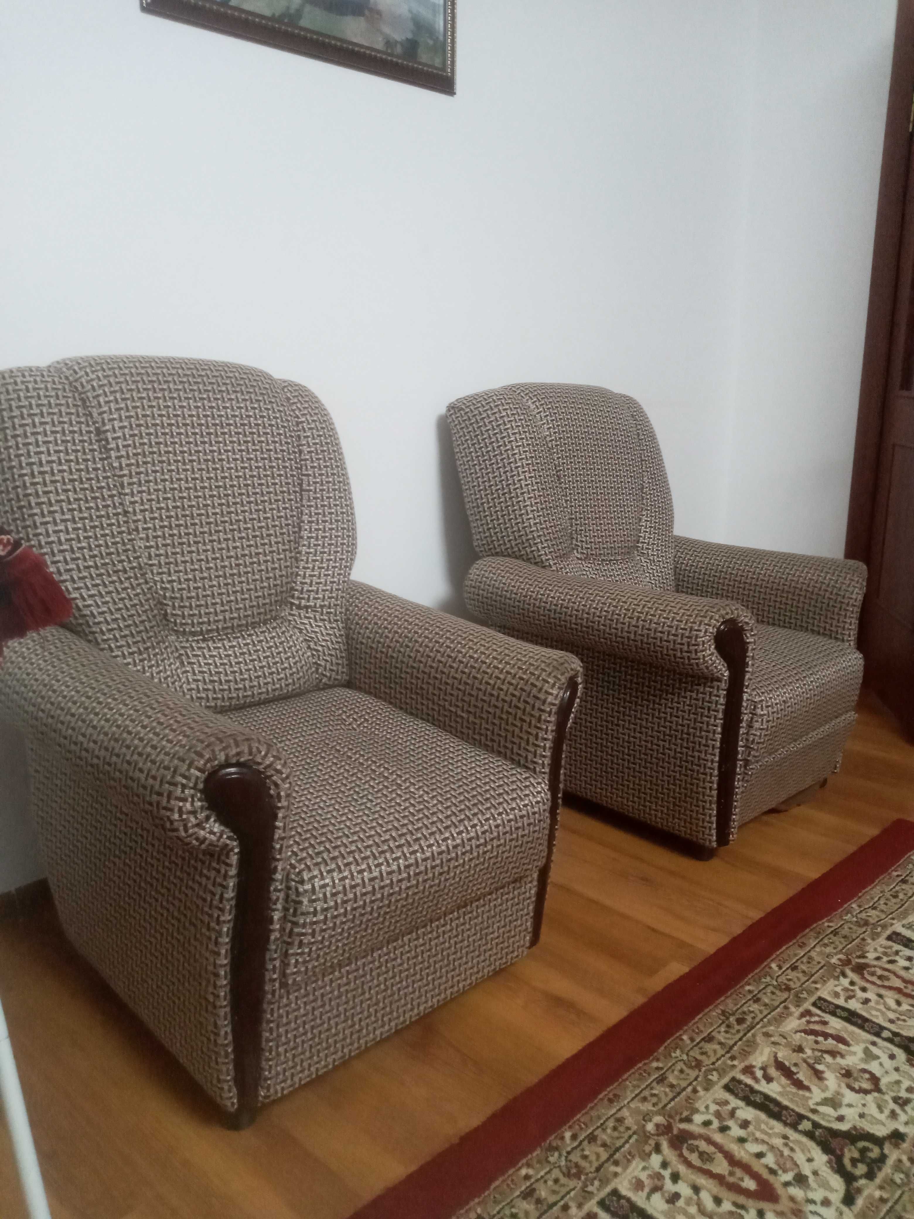 Кроват с креслой