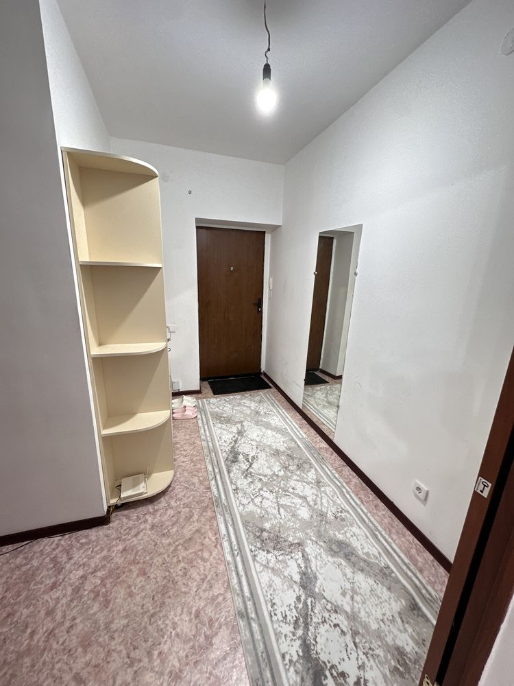 Продам срочно 1 комнатную квартиру кл Кунаева 3 В