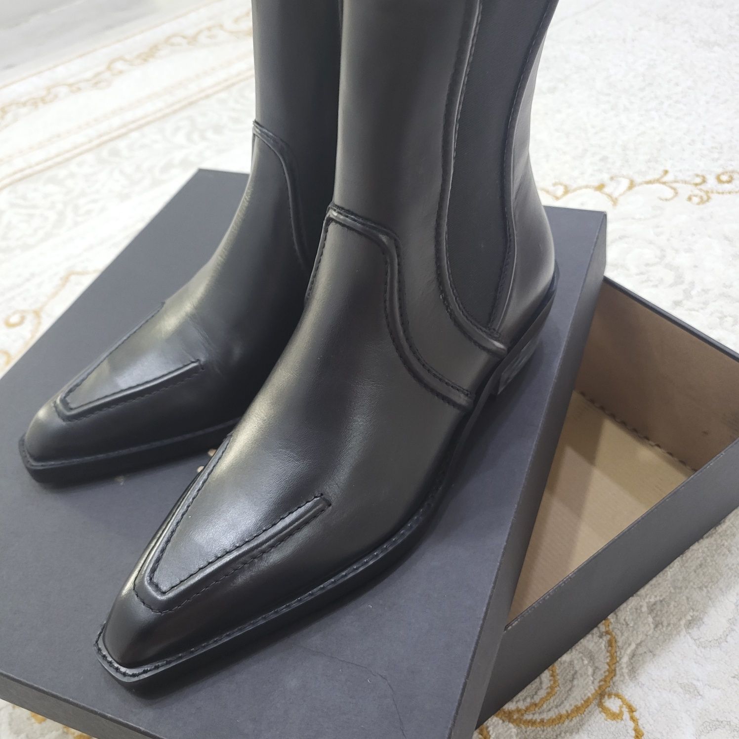 Осенние ботинки Massimo Dutti