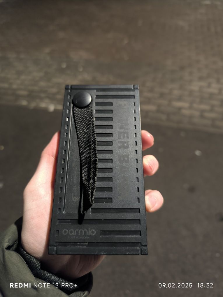 Пауэрбанк , зарядка станция 10 000 mAh