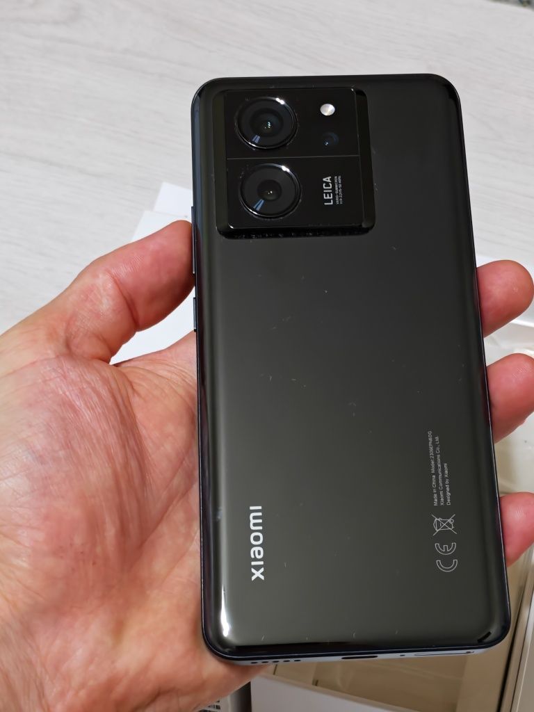 Xiaomi 13T 256 gb Ram 12+6 5G