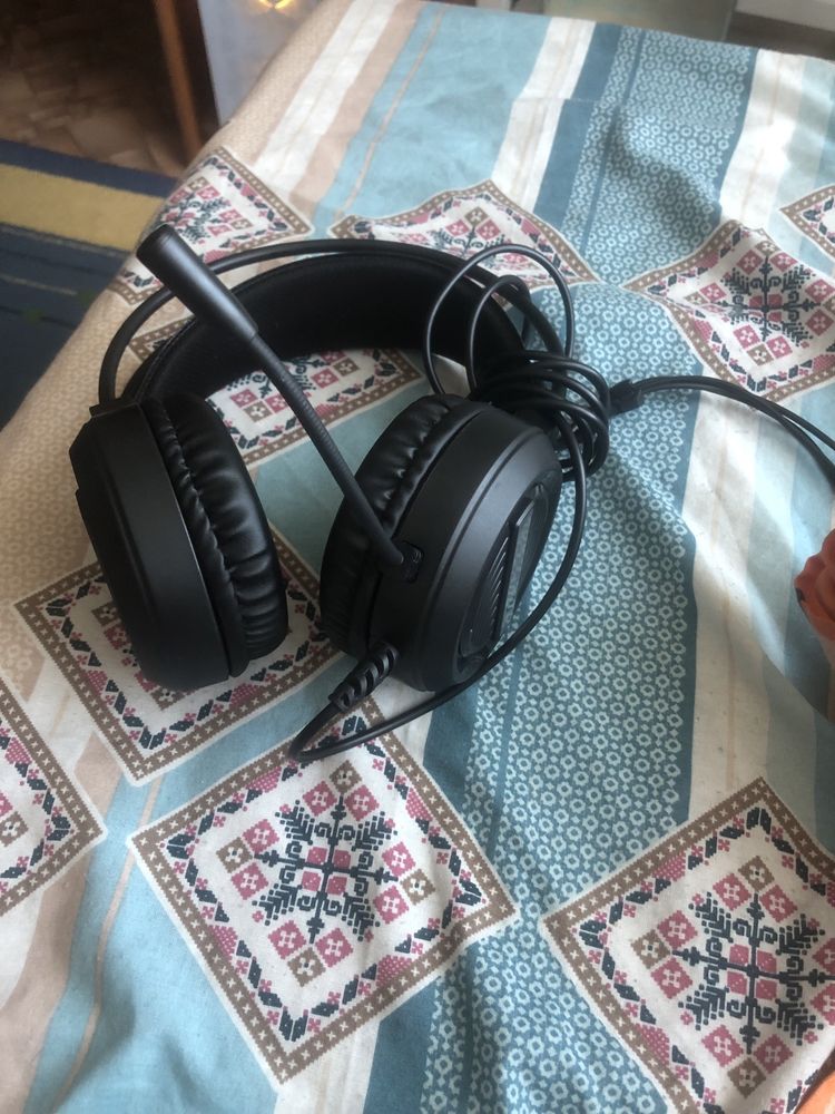 Игровые наушники