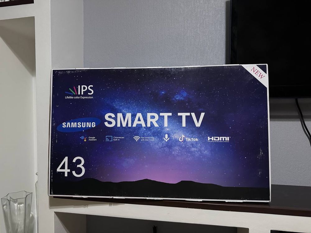 Samsung телевизор, абсолютно новый