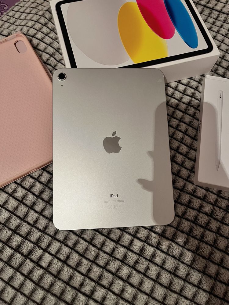 Айпад 10.9 + стилус iPad серебристый, может и обмен
