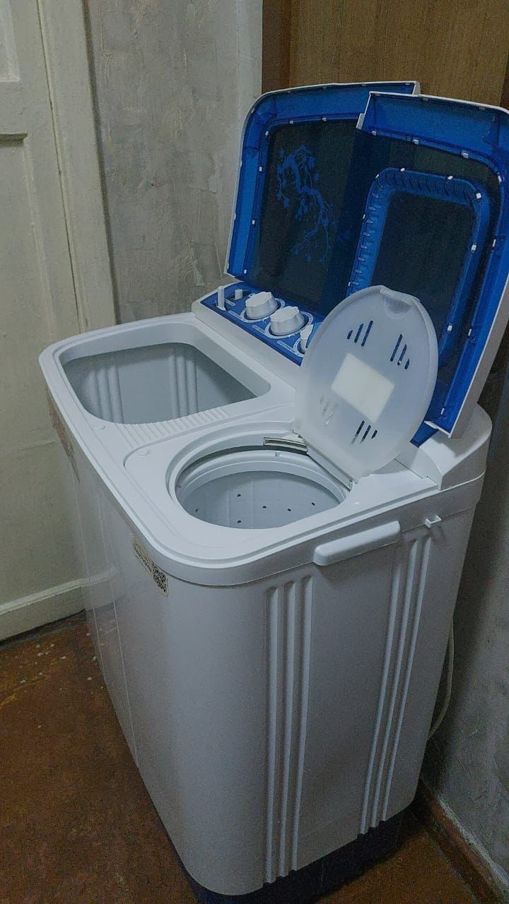 Продам стиральную машину