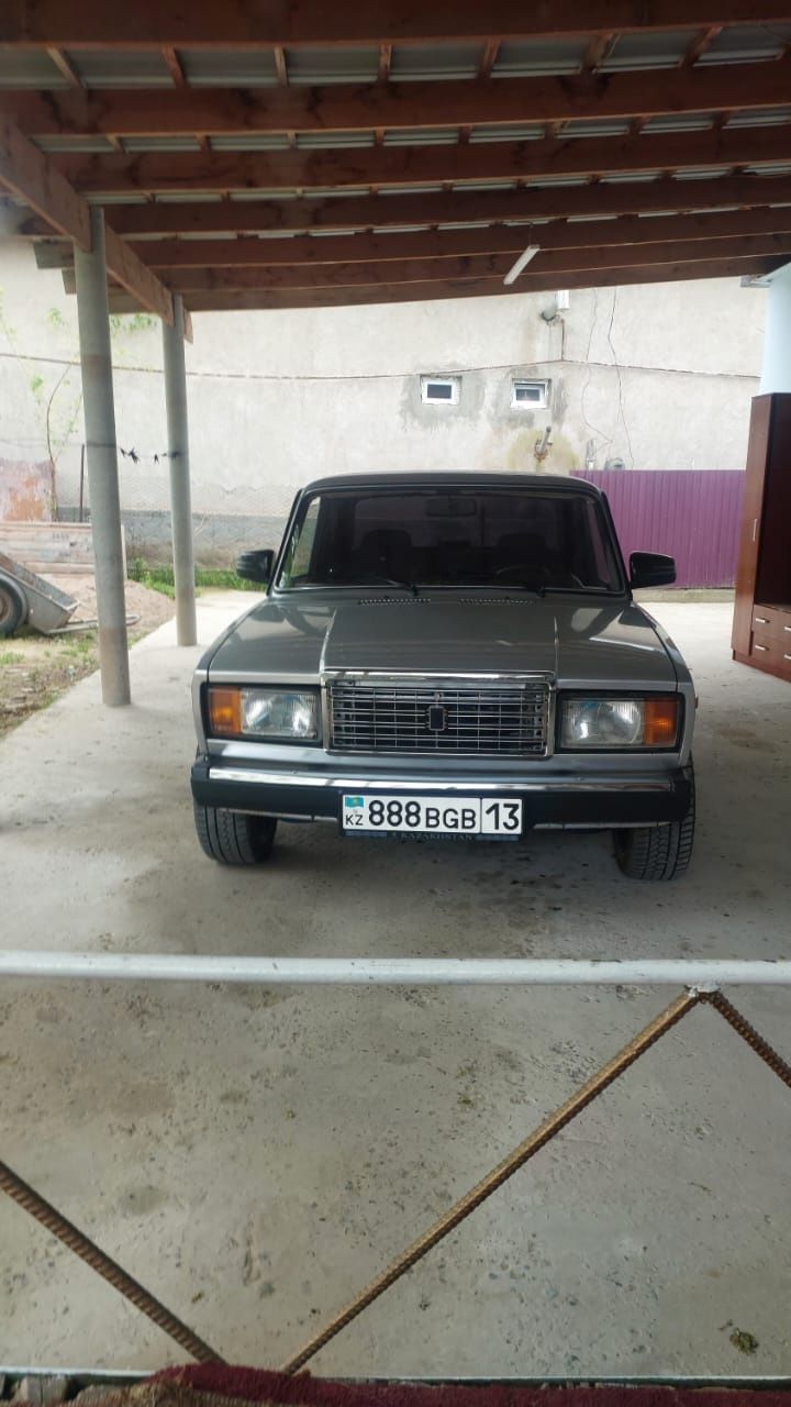 Ваз лада 2107 в отличном состоянии приера матор
