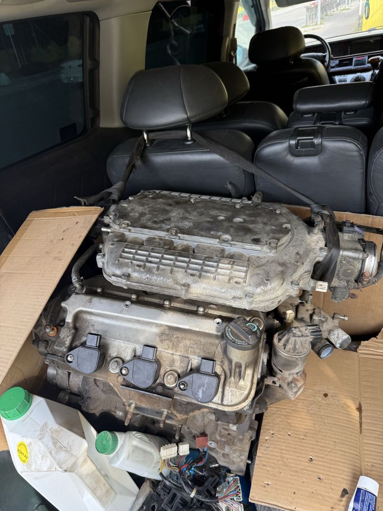 Продам двигатель Honda Elysion