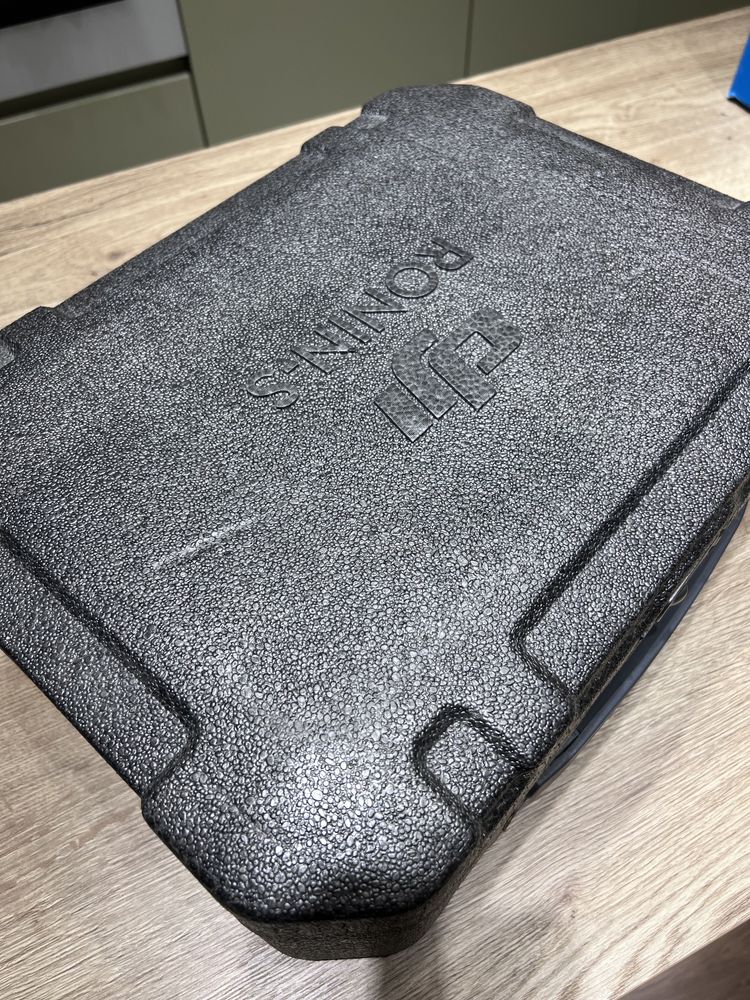 DJI Ronin S стабилизатор