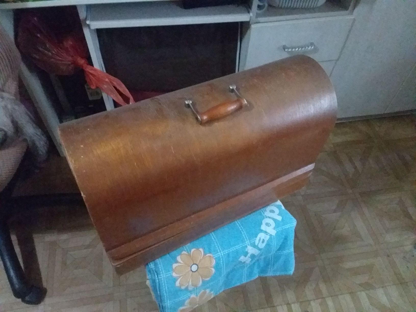 Продам швейная машинку.