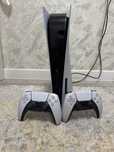 Продам Playstation 5 два геймпада 9 игр