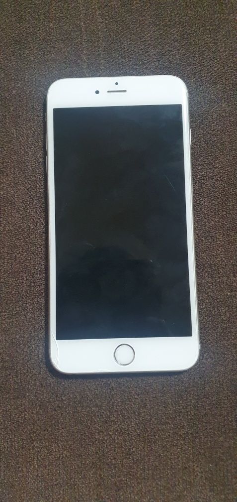 IPhone 6s в хорошем состоянии