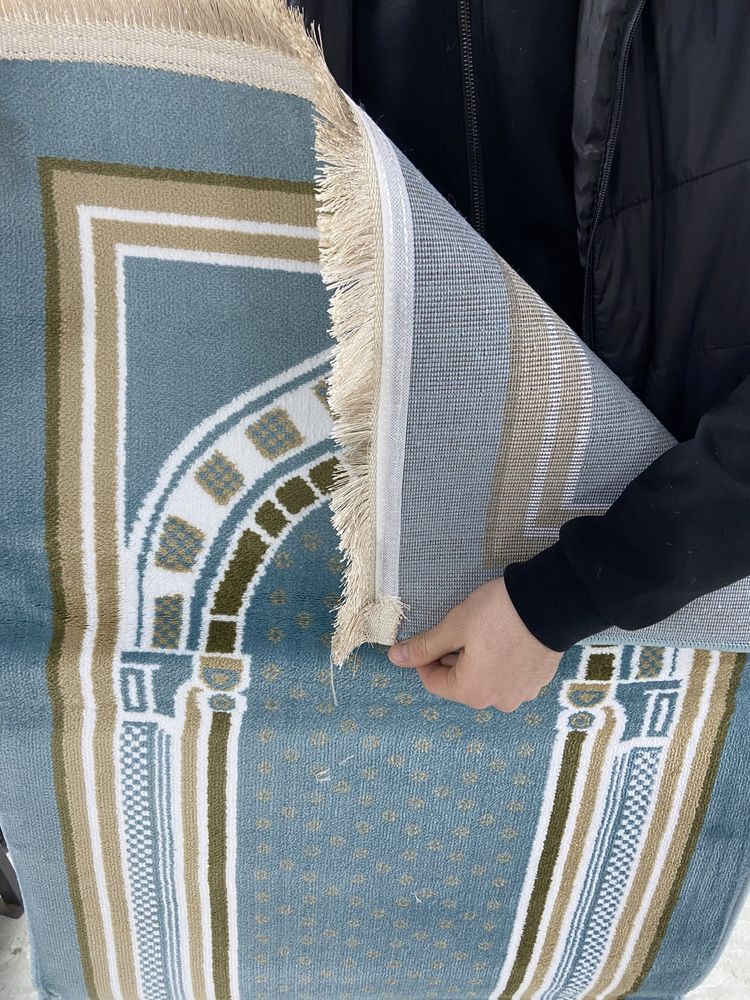 Жайнамаз мягкий и толстый