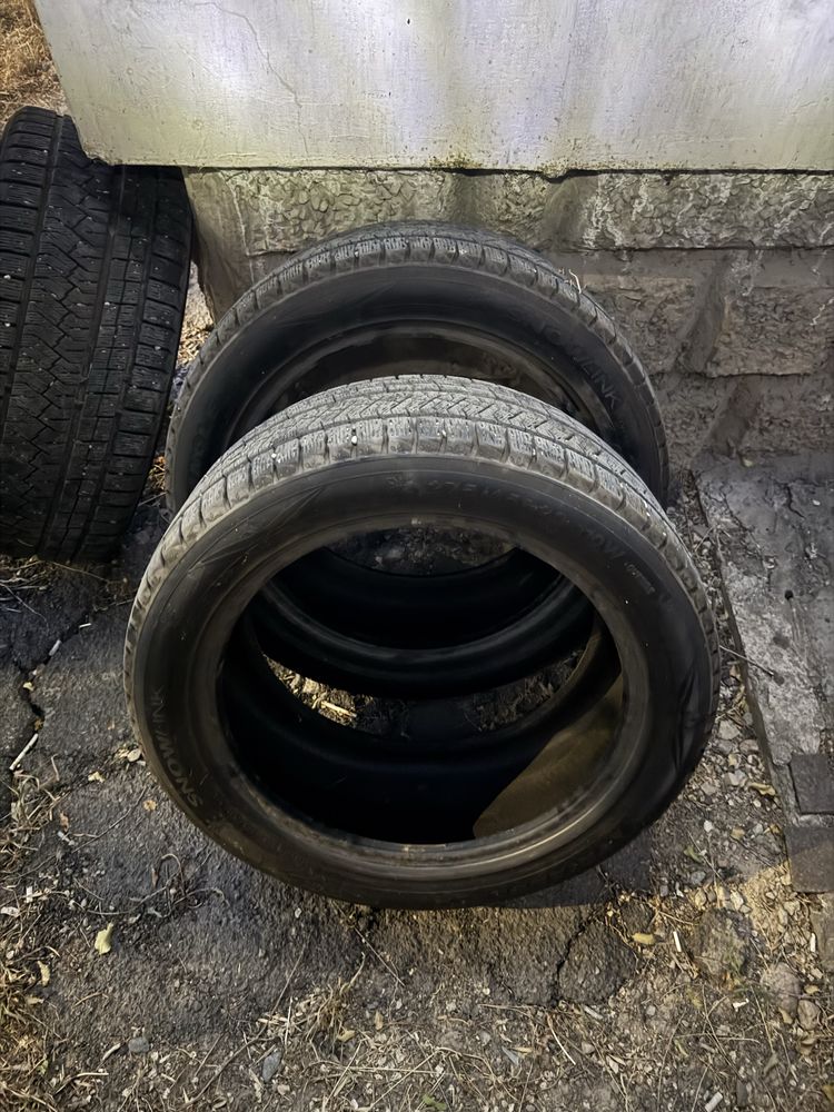 Продам зимние шины Triangle 275/45/20