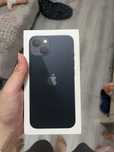 Продам Iphone 13