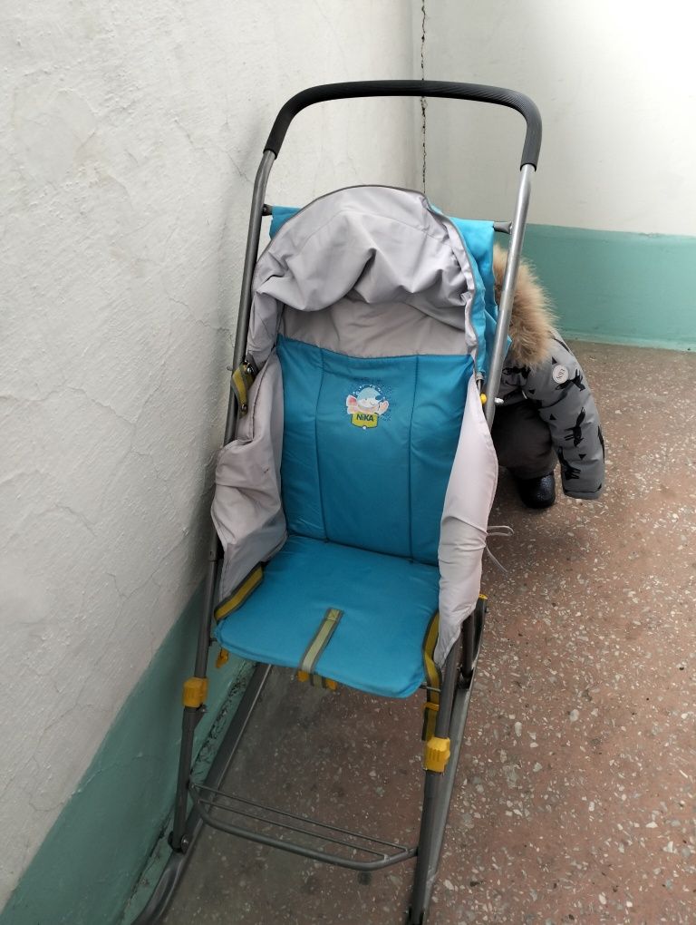 Санка в хорошем состоянии