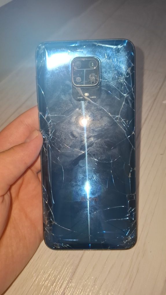Продам redmi note 9 pro