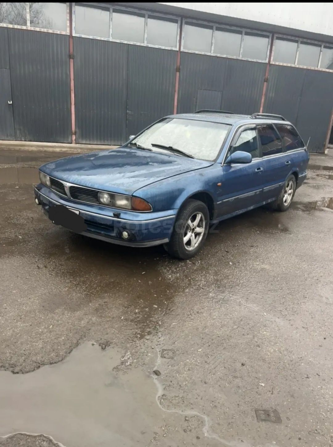 Продам на запчасти митсубиси сигма