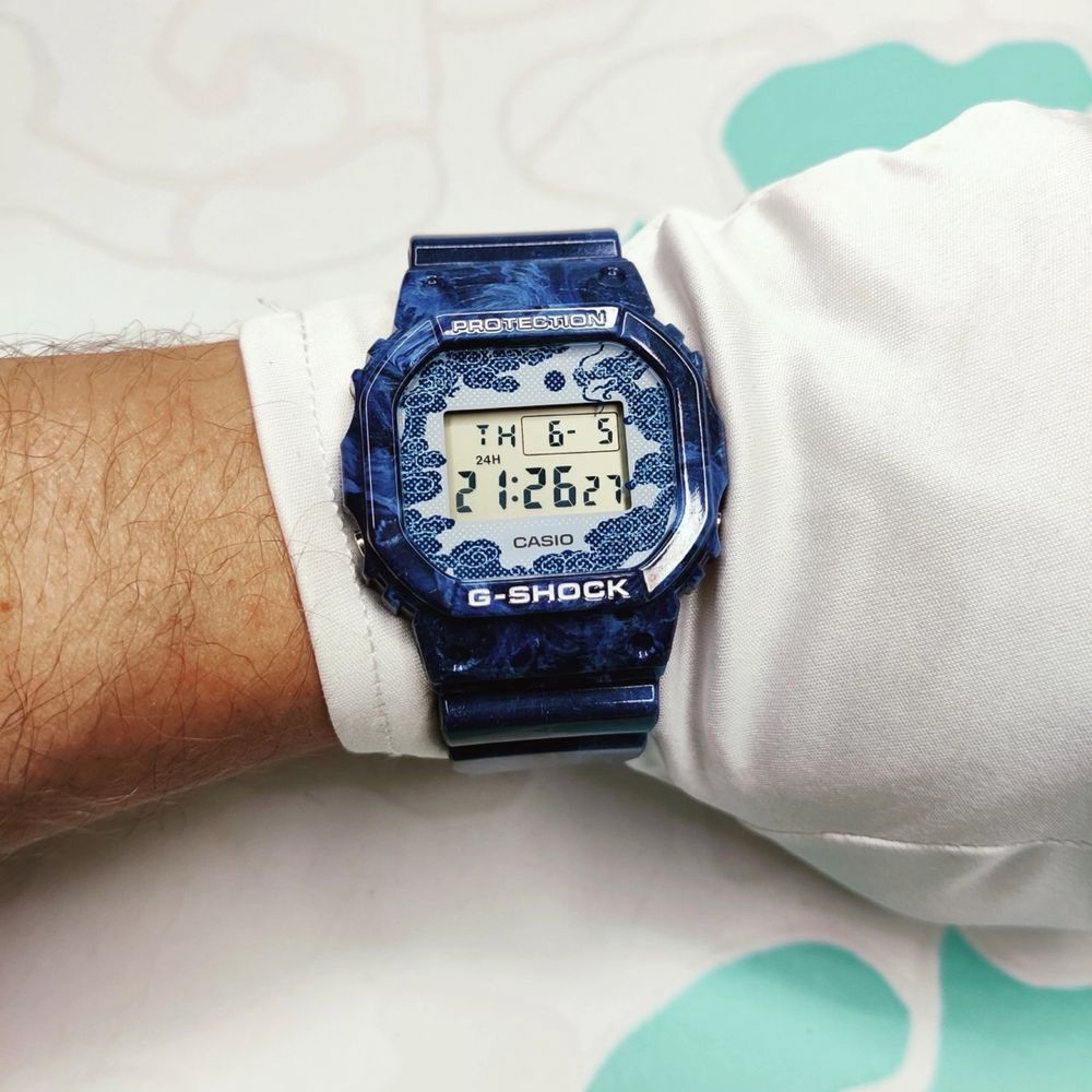 Наручные часы Casio G-Shock Сasio G-Shock DW-5600BWP-2 оригинал фарфор