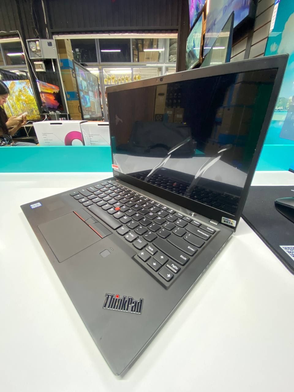 Ноутбук Lenovo X1 Carbon
