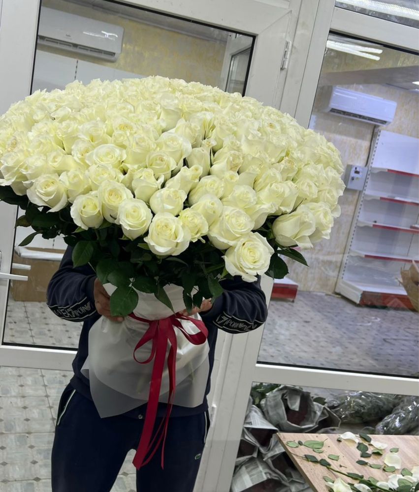 Розы по оптовой цене
