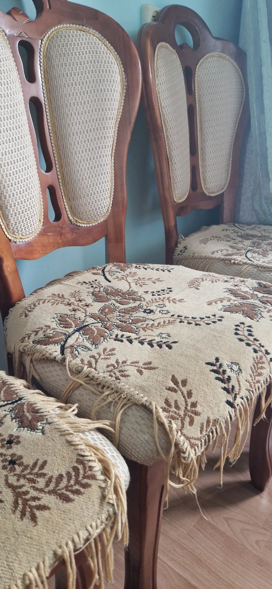 Продается стулья