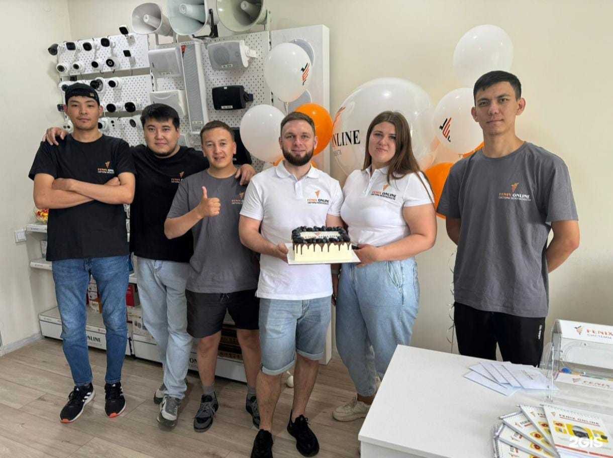 Стойка для микрофона + оборудование по Фоновой Музыке + Установка