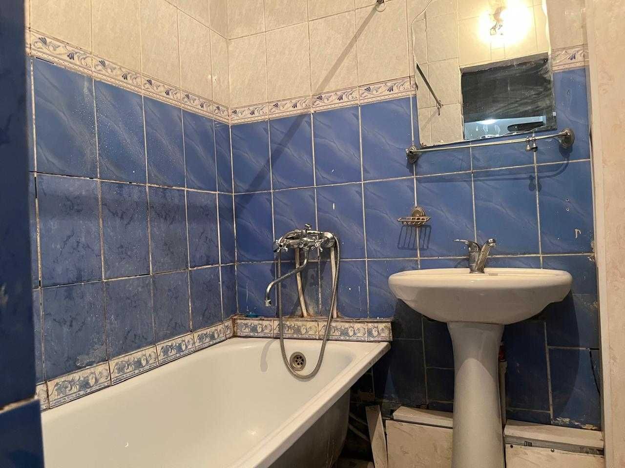 2-комнатная квартира · 42 м² · 5/5 этаж, мкр Айнабулак-3, 156
