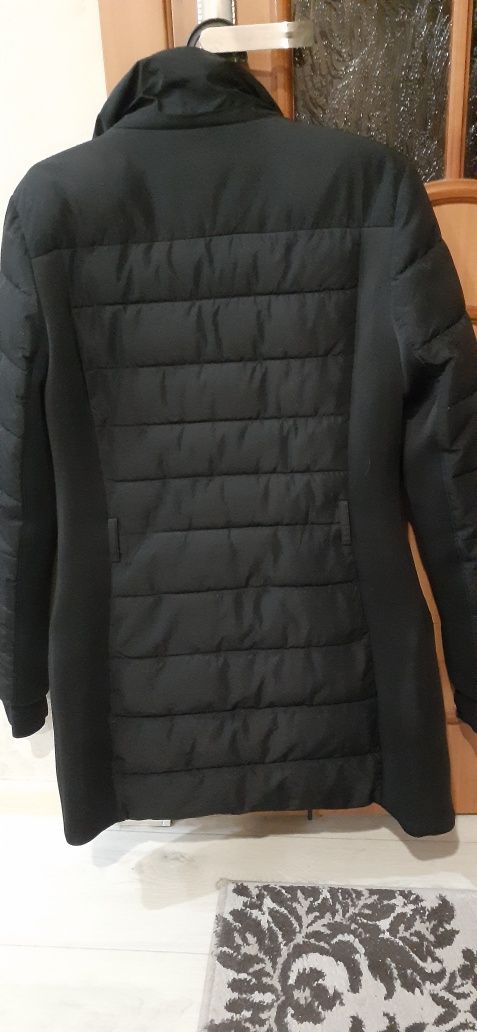 Продаю стильную куртку. Бренд MICHAEI KORS